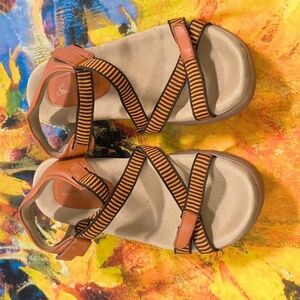 SandBaggers Golf Comfort Women's Brown Sandals US 9M